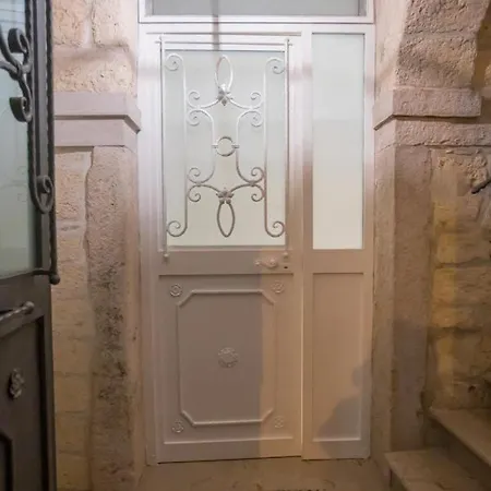 Charmeroom Dimora D'incanto לינה וארוחת בוקר 4*